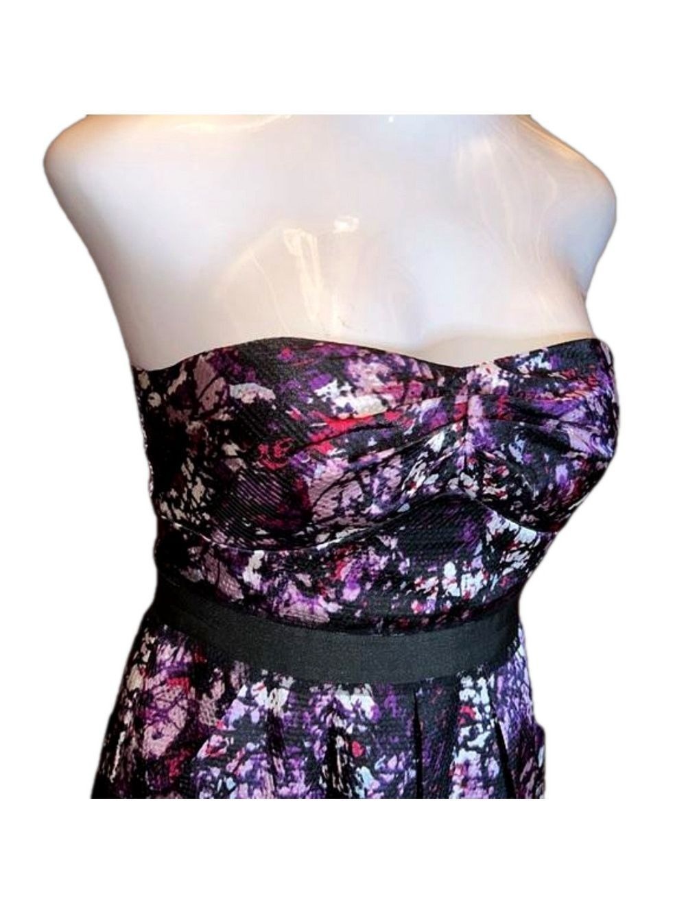 MAX & CLEO  Purple & Black “Satiny” Print Strapless Dress Size 8 - Picture 2 of 7